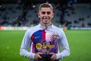 必发APP-拉马西亚小将连庄，费尔明首次欧冠首发就最佳